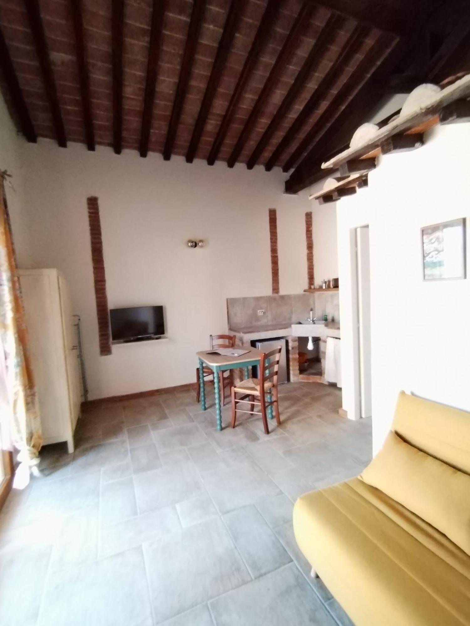 Agriturismo Podere Campaini Volterra Ngoại thất bức ảnh
