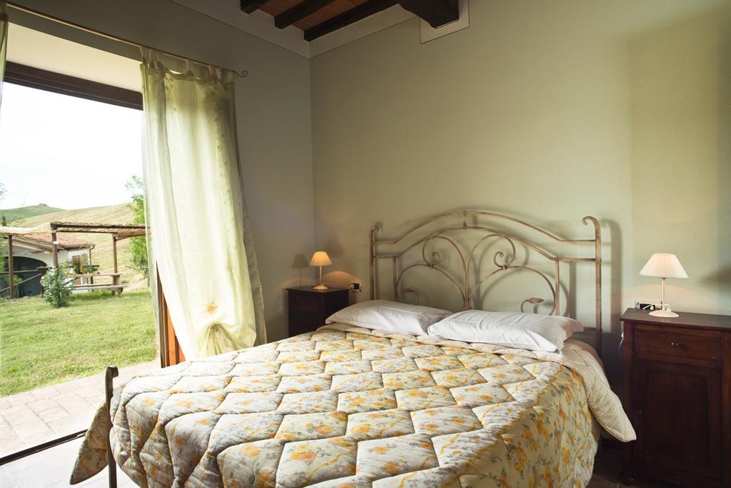 Agriturismo Podere Campaini Volterra Ngoại thất bức ảnh